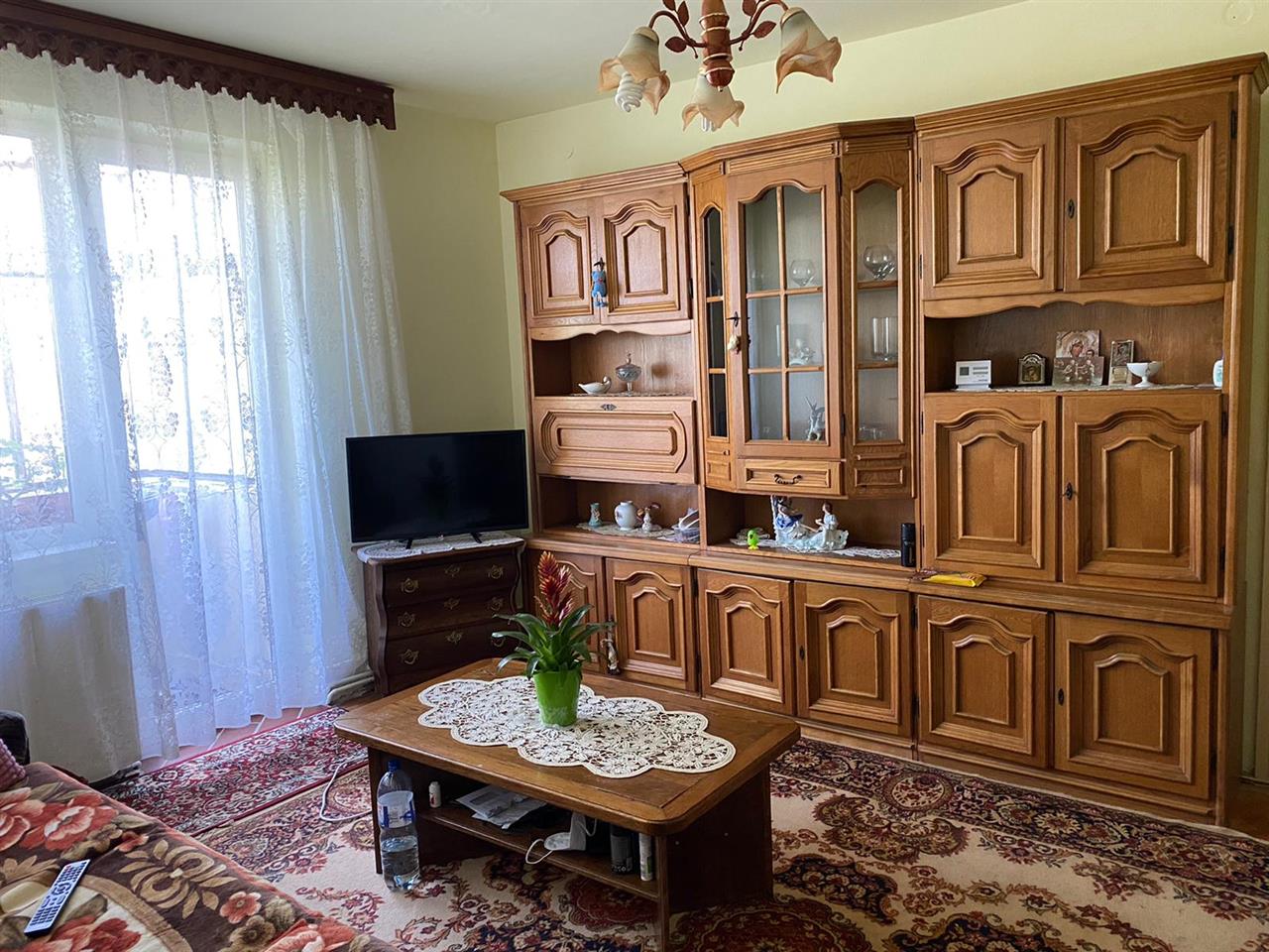 Apartament 2 camere, centrala proprie, Calea Sagului