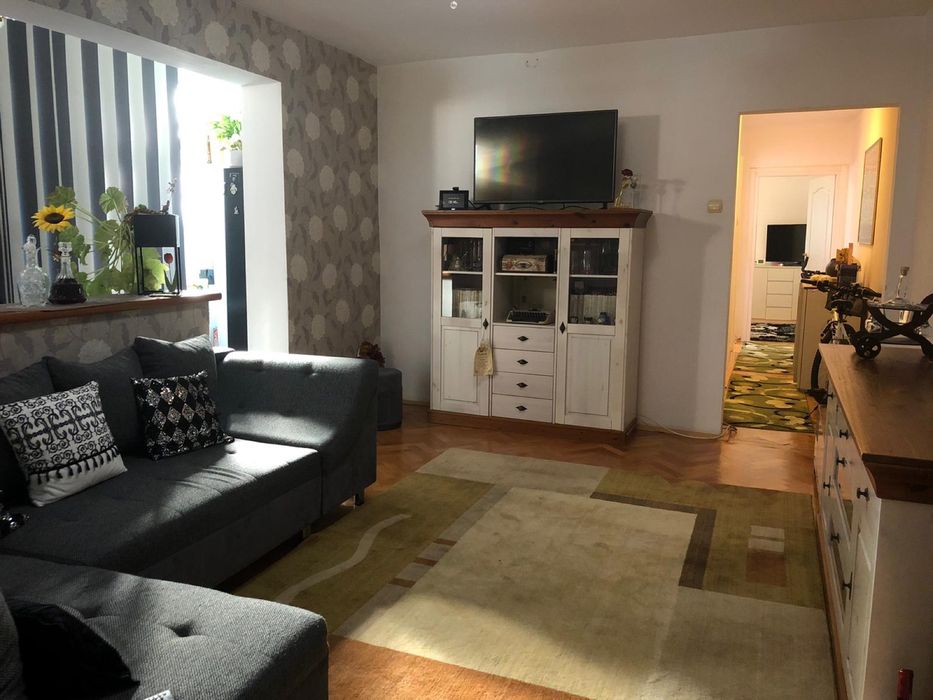 Apartament 3 camere, etaj intermediar, Torontalului