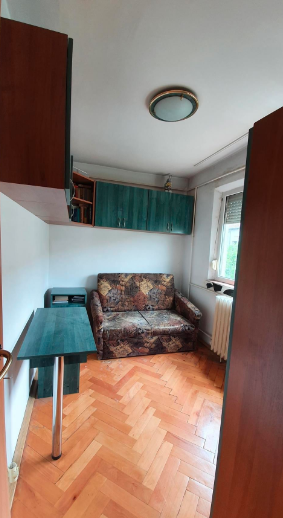 Apartament cu 3 camere