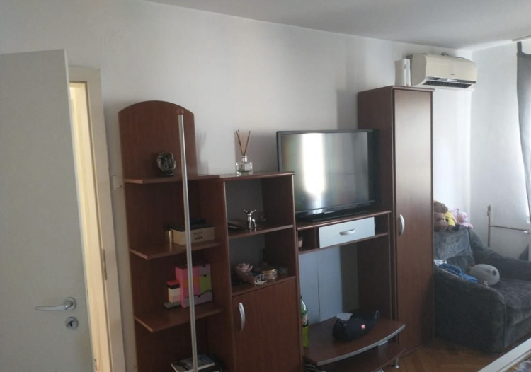 1 CAMERE, MOBILAT SI UTILAT, COMPLEXUL STUDENTESC!