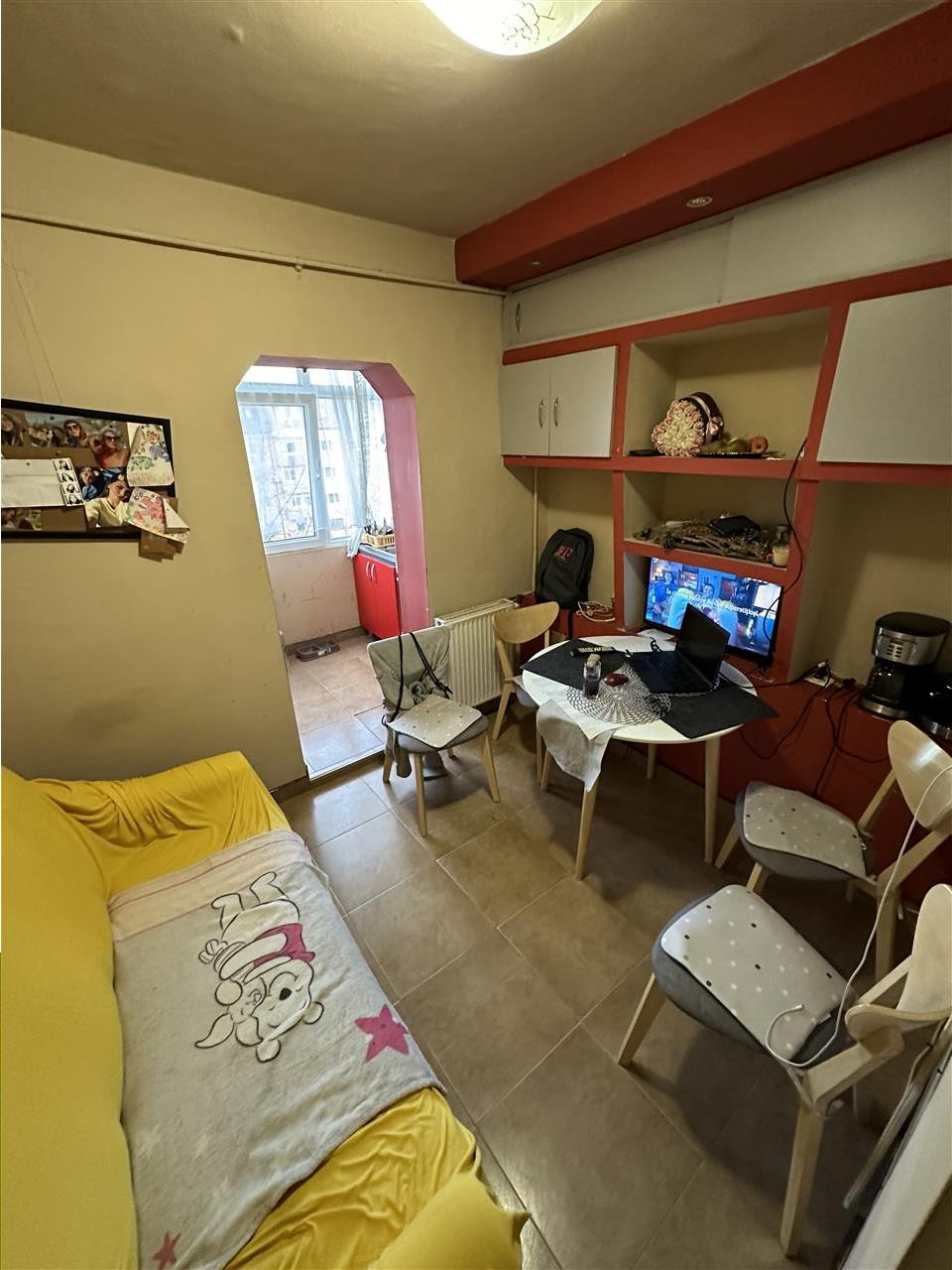 Apartament cu 2 camere decomandat