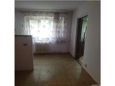 Apartament 2 camere linga Piata Doina