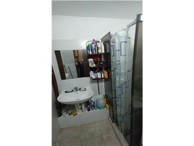 Apartament cu 2 camere linga piata Doina