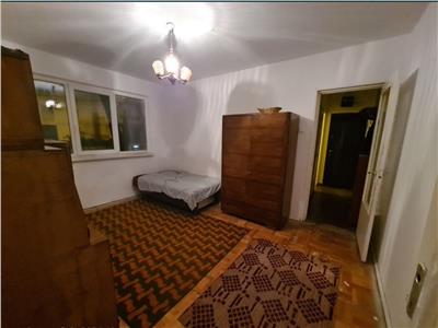 Apartament cu 3 camere aproape de Profi